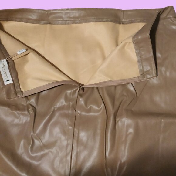 Faux Leather High Waist Knee-Length Bodycon Pencil Midi Skirt - Picture 5 of 6